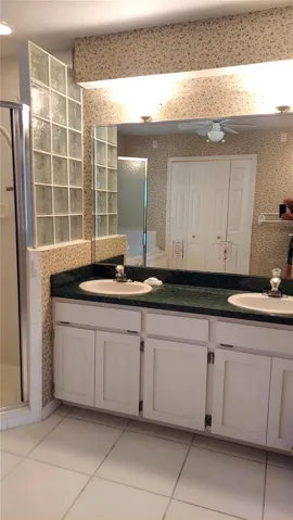 Primary Double Sinks