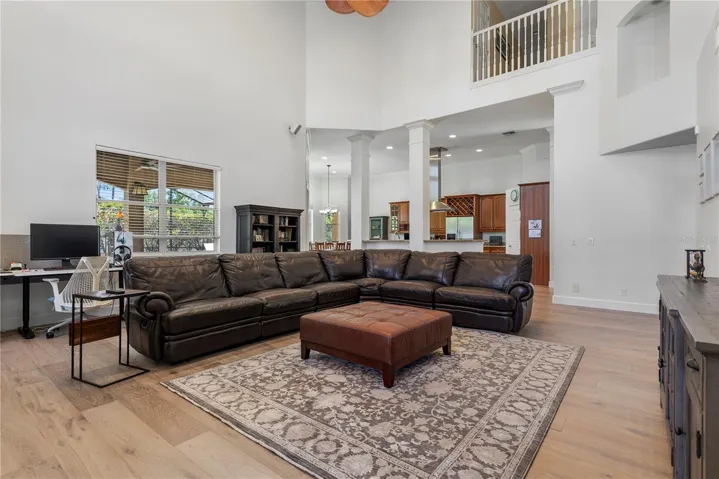 Family Room facing kitchen