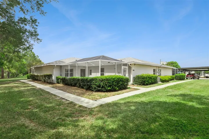 Relax and enjoy beautiful Florida sunsets over the open pasture views