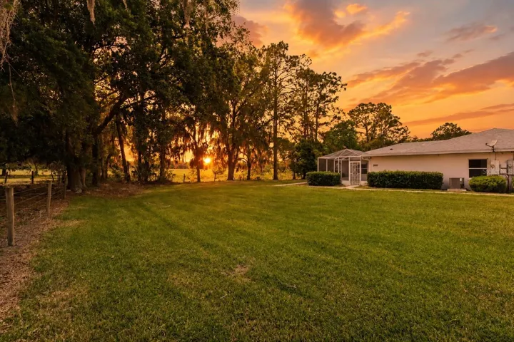 Incredible sunset views from the screened patio/lanai area.