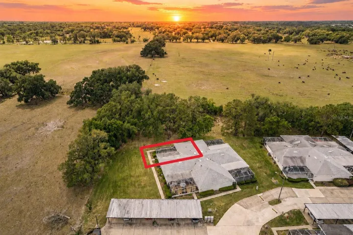 This back corner unit is surrounded by greenspace and pasture views!