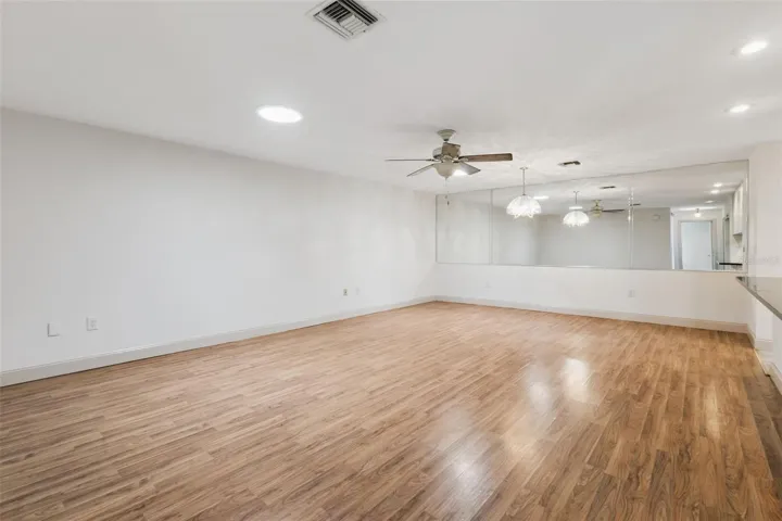 Open shared living-room, Dining room floor plan