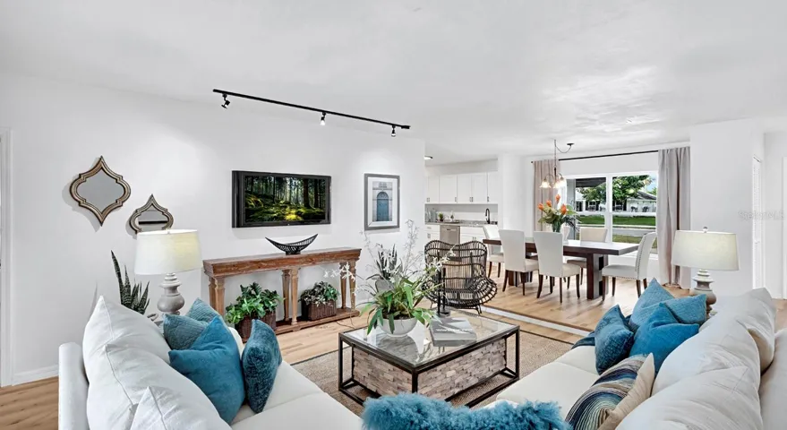 Spacious Living Area with Seamless Indoor-Outdoor Flow