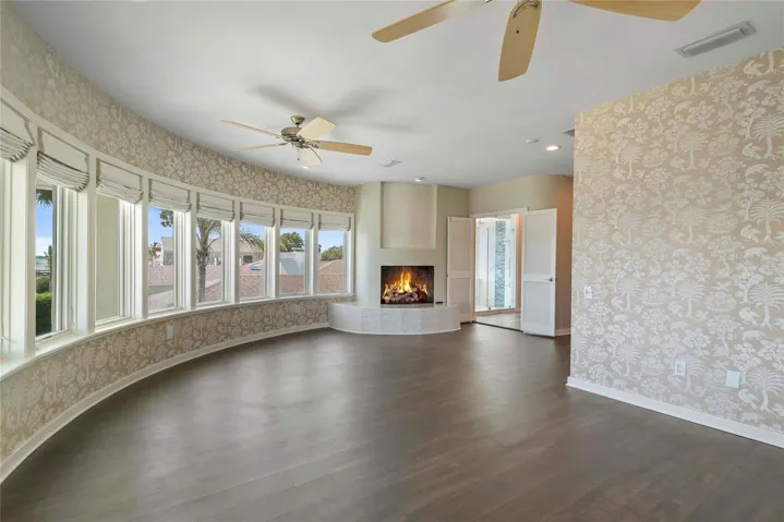 Primary Suite w/ Natural Gas Fireplace and VIEWS!