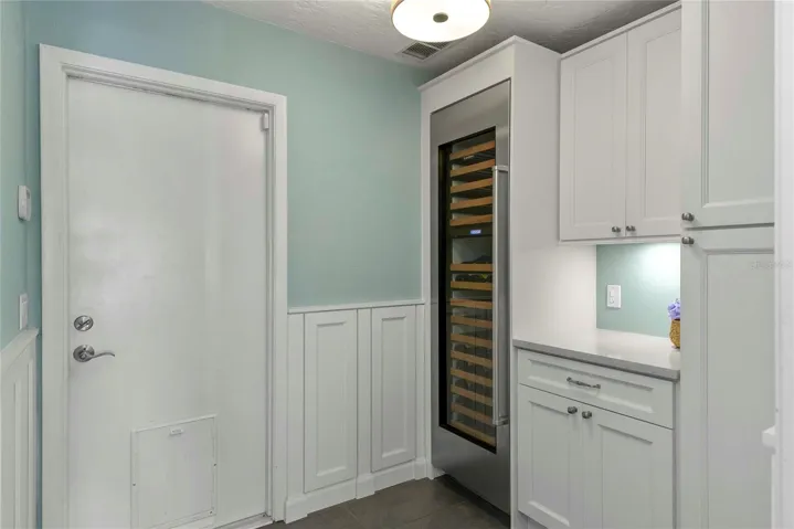 Scullery / Drop Zone between Kitchen and Garage