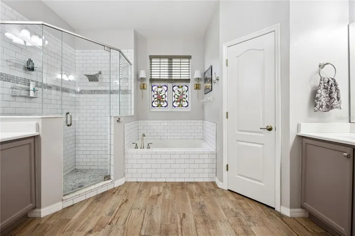 en suite bath