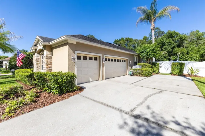 Side Entry Garage