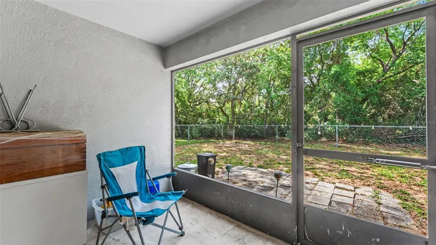 3224 porch