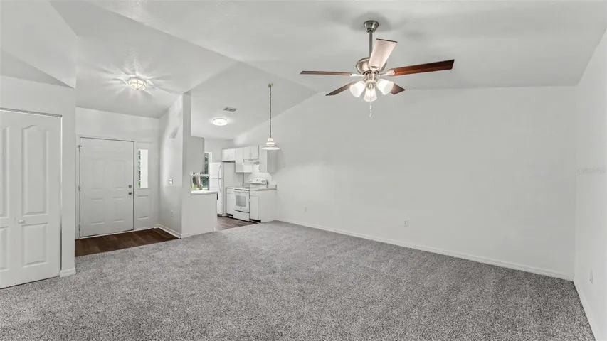3220 living area