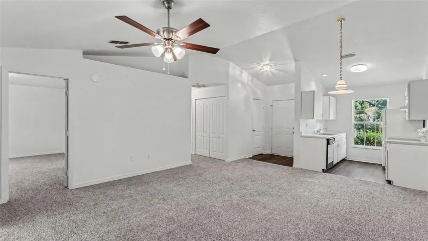3220 living area