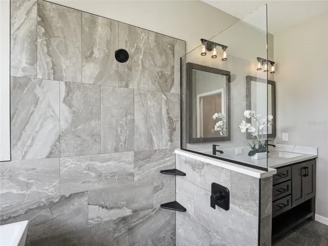 Owner's Suite Bath