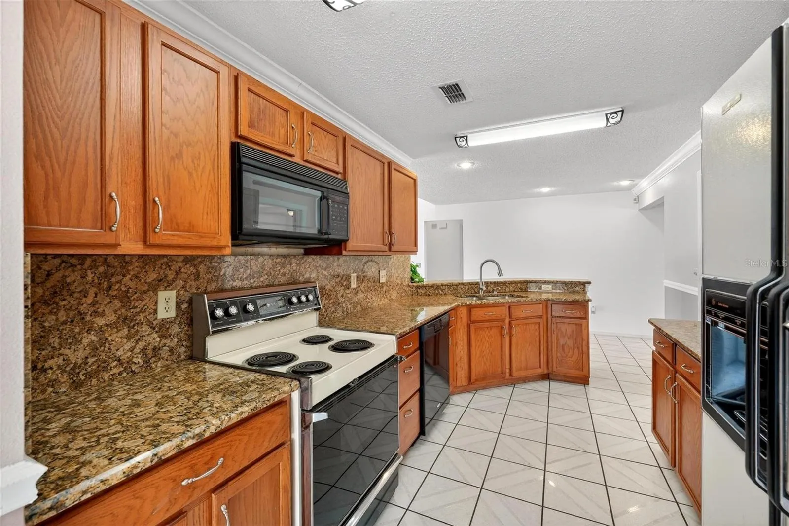 Kitchen with plenty of cabinet and counter space