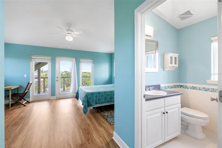 Second floor primary bedroom