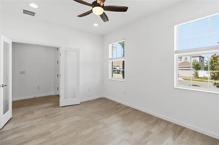 Flex room/office