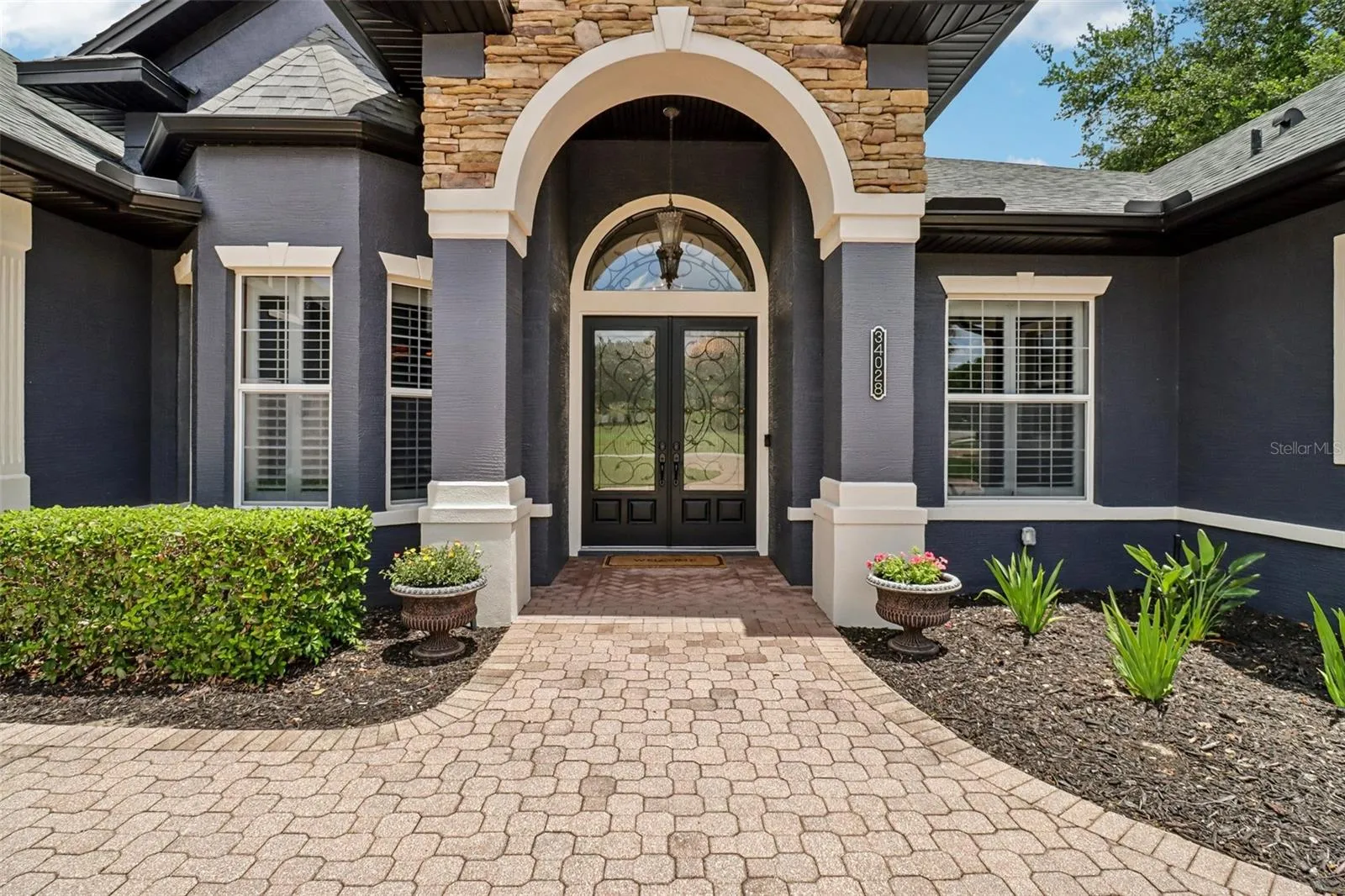 FRONT ENTRY