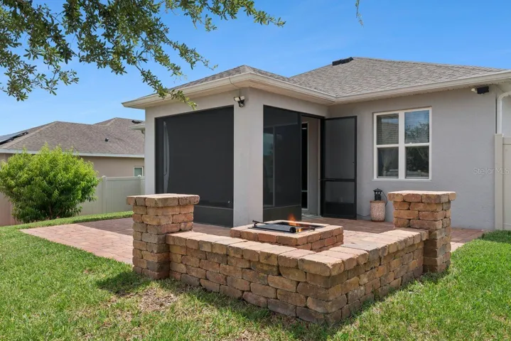 Outdoor Fire Pit and Extended Pavers
