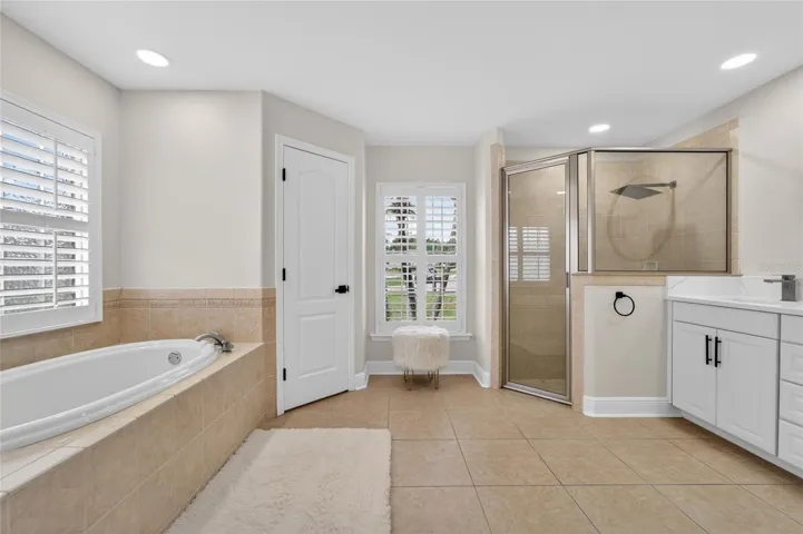 Soaking Tub and Huge shower