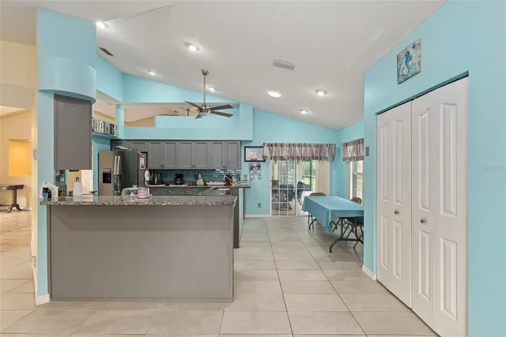 Kitchen with Breakfast Area