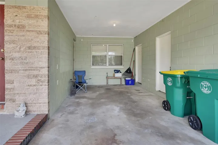 Carport