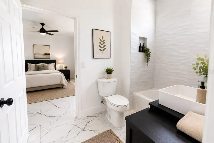 Virtually StagedJack &amp; Jill Bathrooms