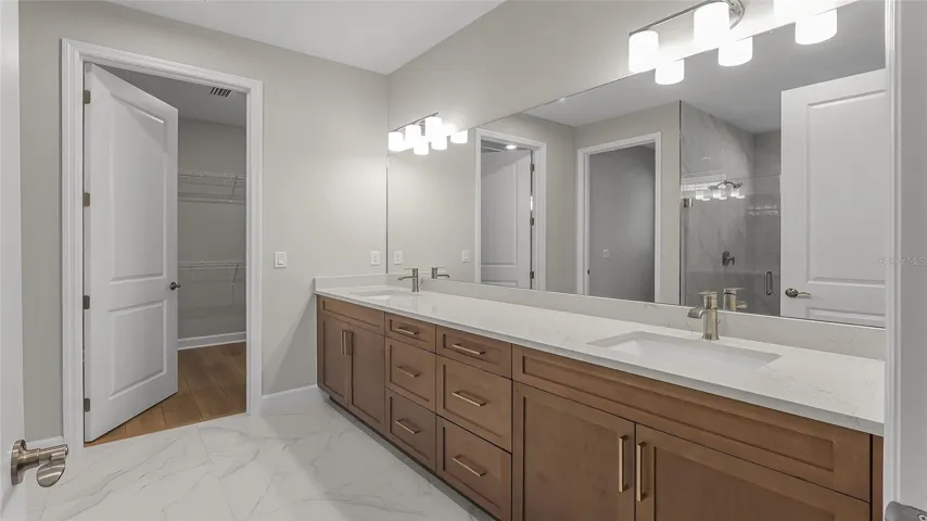 Owner's Bath