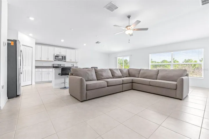 Open Floorplan 14x23
