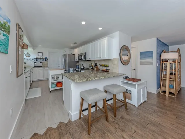 Newer kitchen with breakfast bar