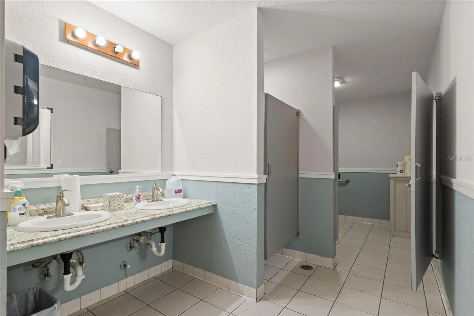 Bathroom 2