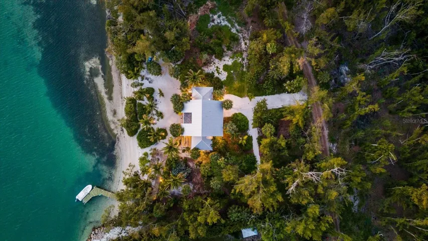 Approx 300 ft of waterfront