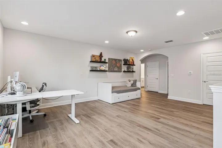 Upstairs loft multi-use area