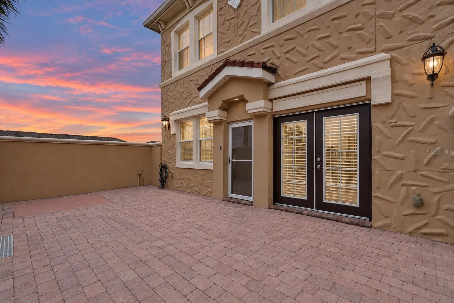 Corner unit townhome with fenced in patio.