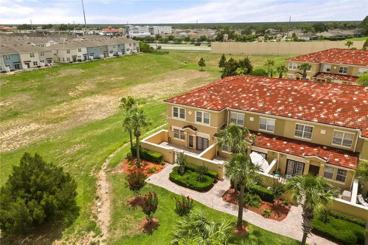 Corner unit townhome with fenced in patio.