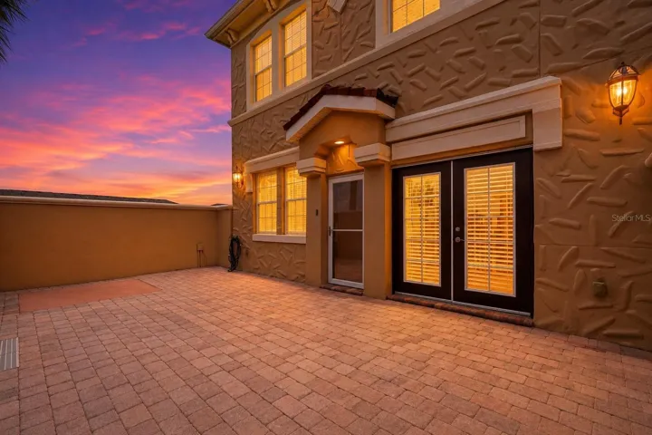 Corner unit townhome with fenced in patio.