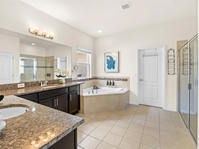 Spa-Like Bathroom