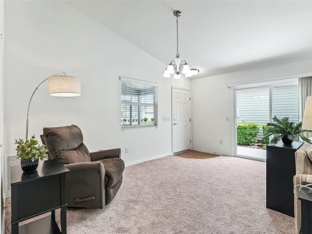 Dining area w/Vaulted ceiling