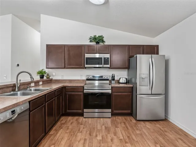 Plenty of Counter space & Cabinets