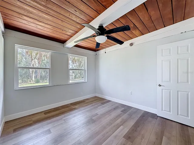 • Versatile bonus room ideal for a home office, guest room, playroom, or possible 4th bedroom.
