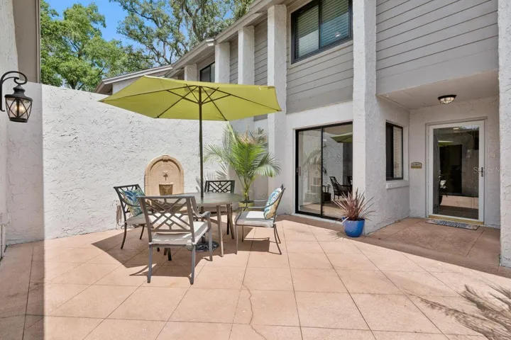 Private Courtyard