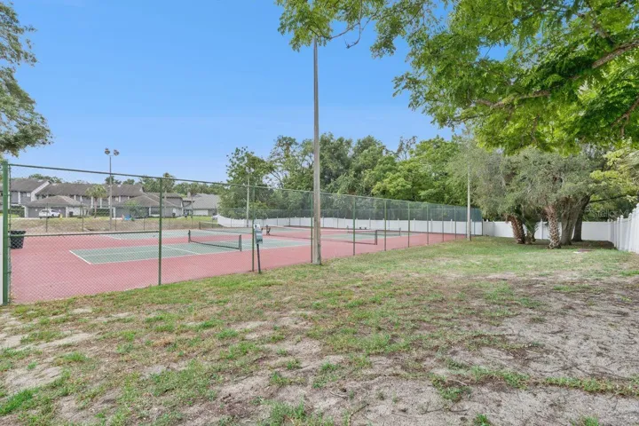 Tennis and Pickel Ball Courts