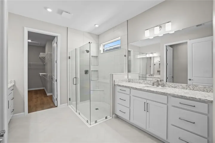 Owner's Bath