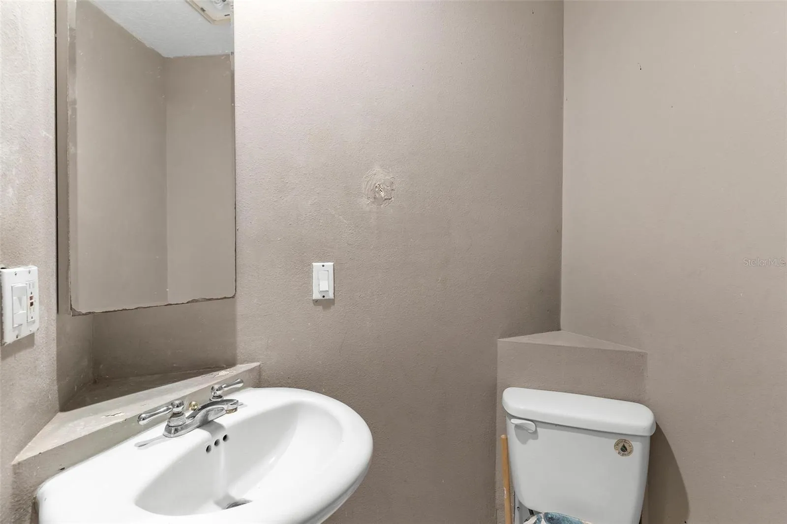 Hall bath