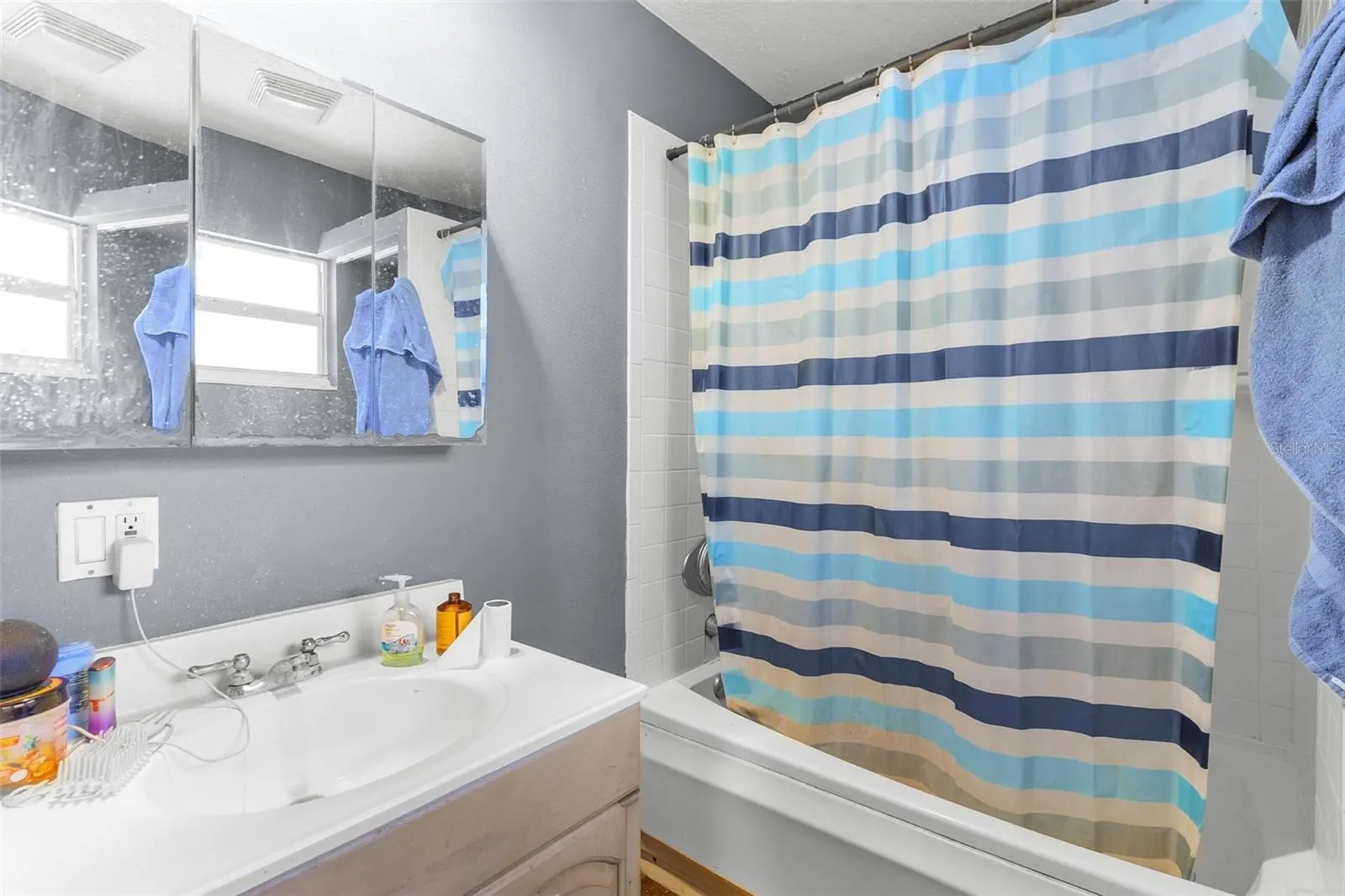 2nd primary bath