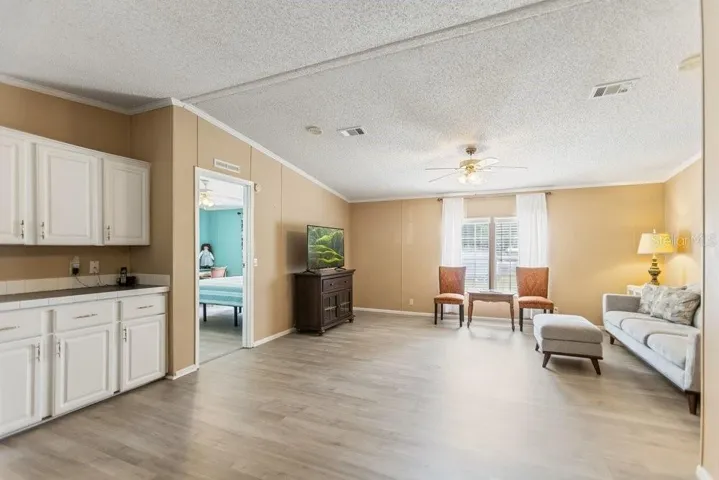 living room/primary bedroom entrance