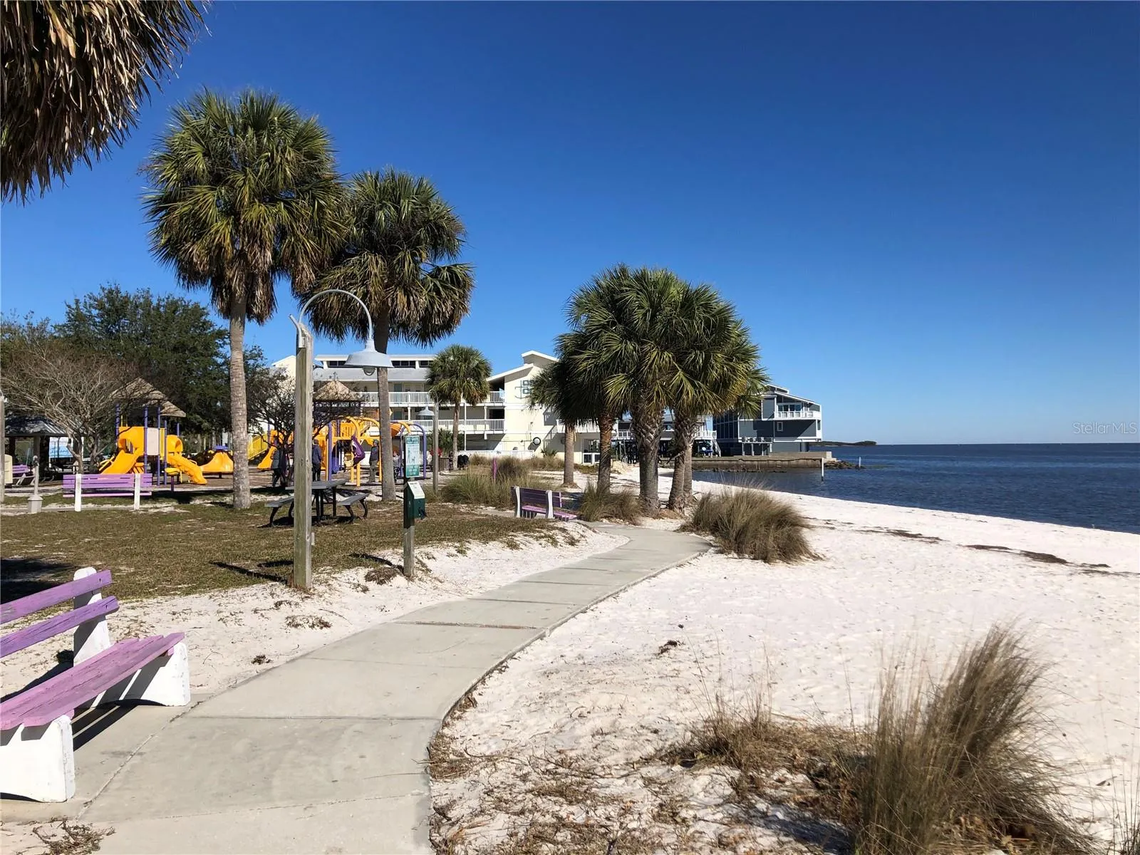 CEDAR KEY BEACH UNDER 1 HOUR FROM PROPERTY