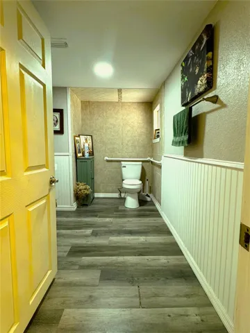 MAIN BATH FROM HALL UNIT "A'