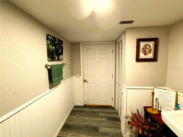 FROM INSIDE MAIN BATH TO HALL DOOR