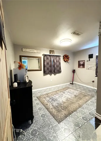 UNIT "B" MAIN BEDROOM  FROM HALL