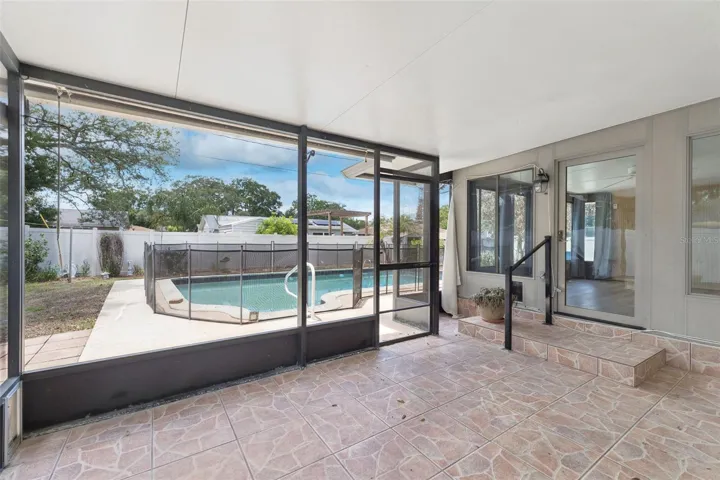 Screened Patio
