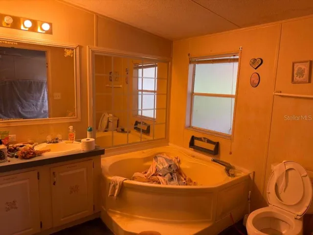 1170