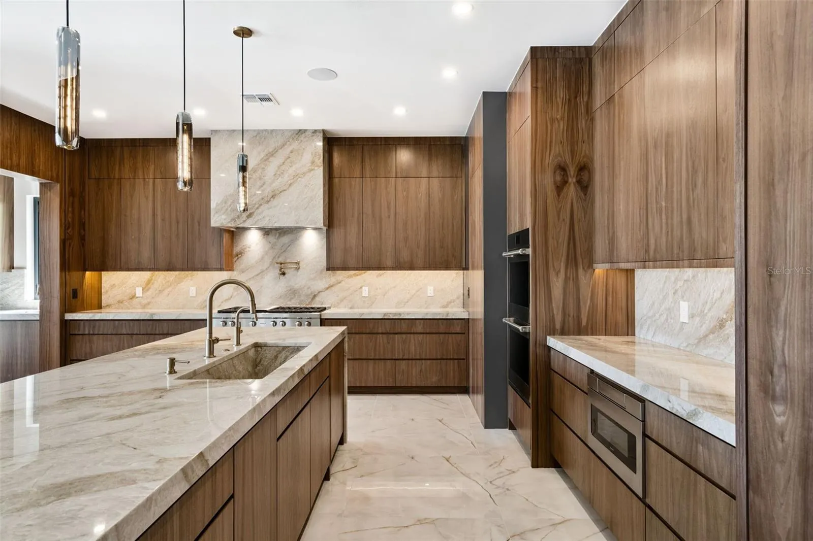 High end appliances including Wolf and Sub-Zero